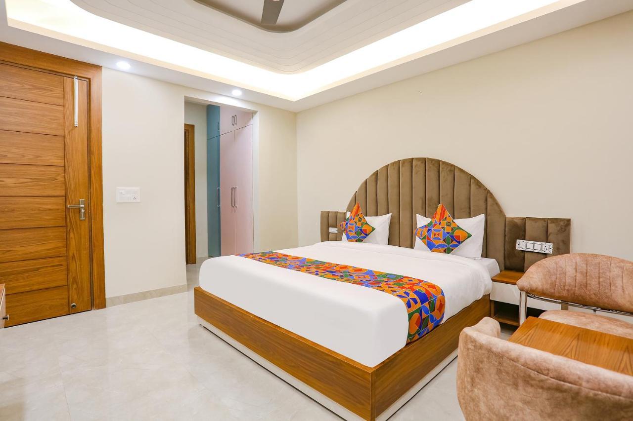 Fabhotel Raahi Retreat Gurgaon Luaran gambar